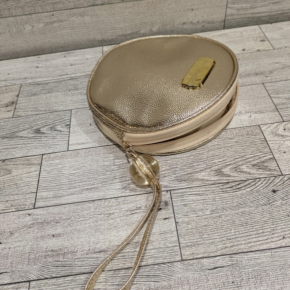 MAC Cosmetics Gold Textured Women's Bag - Picture 8 of 8